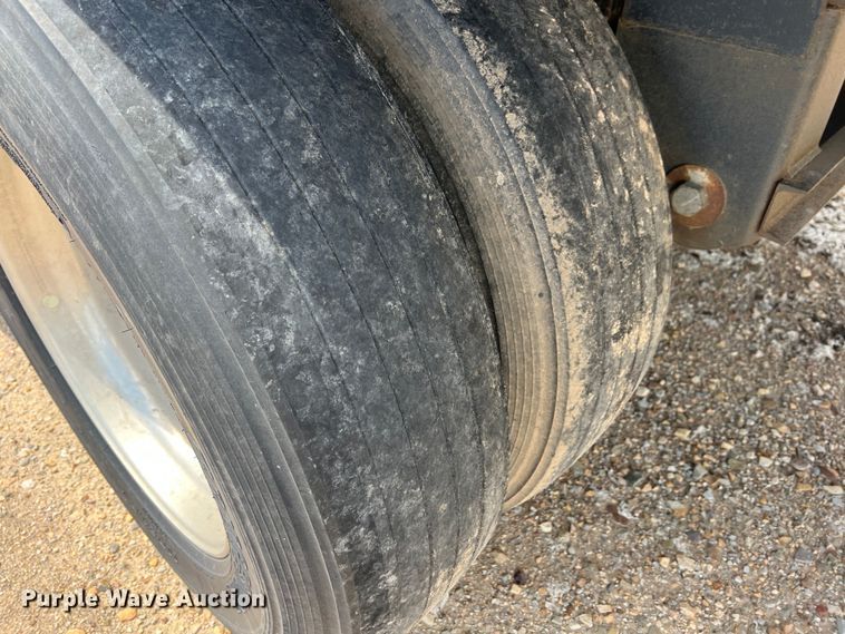 image for item DK7816 2015 Timpte  grain trailer