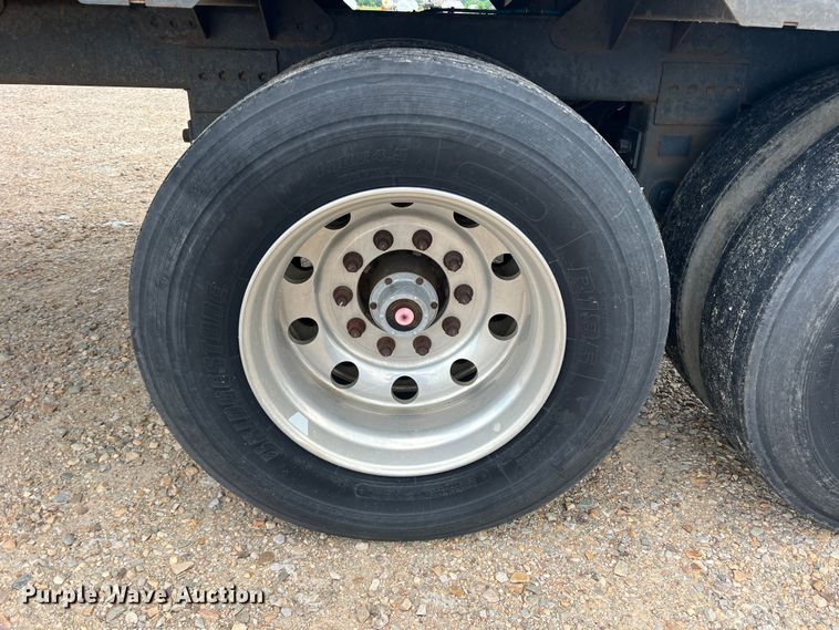 image for item DK7817 2012 Timpte Super Hopper  grain trailer