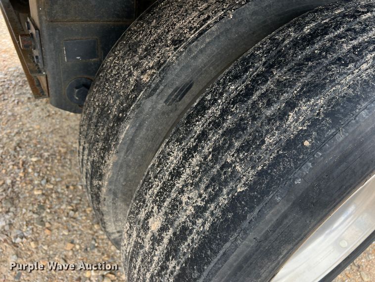 image for item DK7817 2012 Timpte Super Hopper  grain trailer