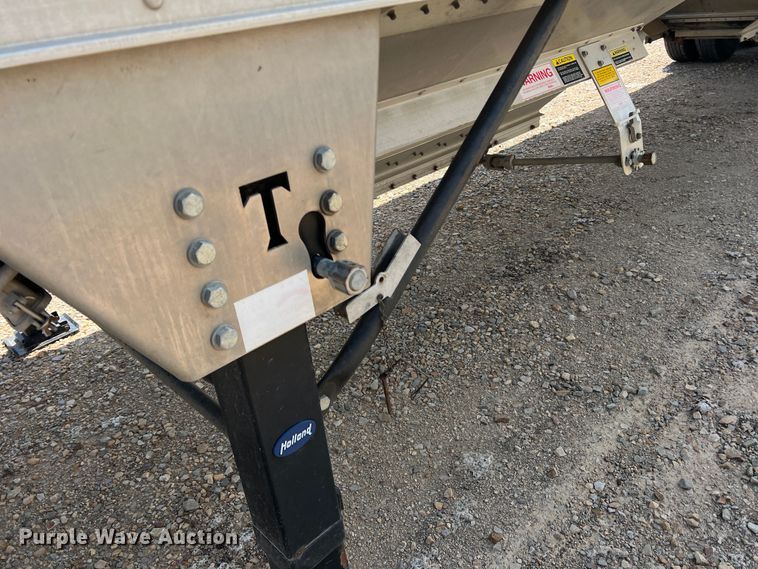 image for item DK7818 2011 Timpte Super Hopper  grain trailer