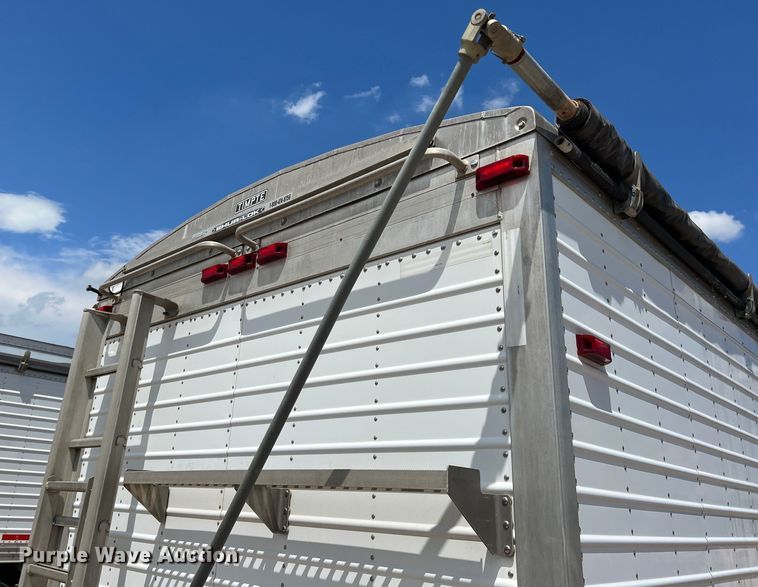 image for item DK7818 2011 Timpte Super Hopper  grain trailer