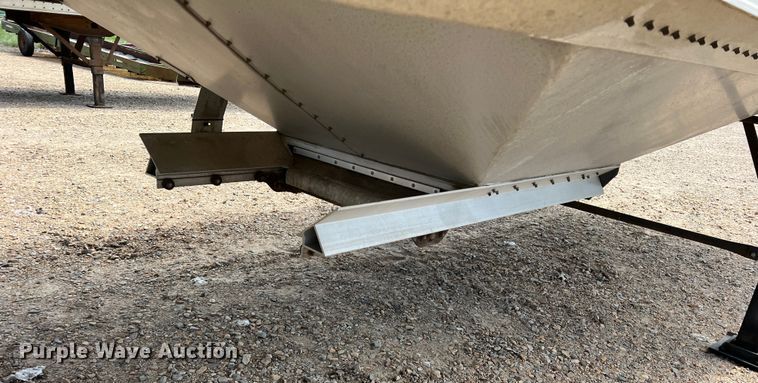 image for item DK7819 2012 Timpte Super Hopper  grain trailer