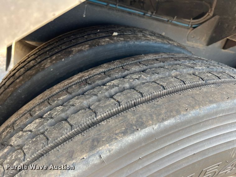 image for item DK7819 2012 Timpte Super Hopper  grain trailer