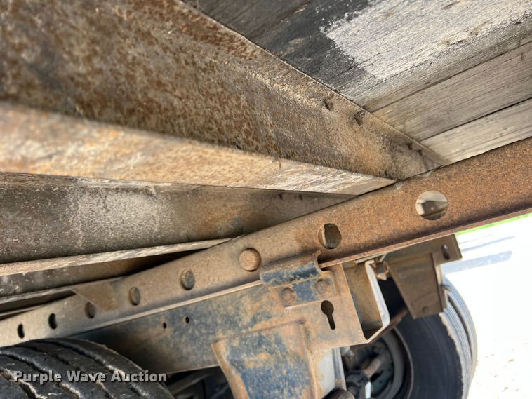 image for item DK7820 2005 Wabash  dry van trailer