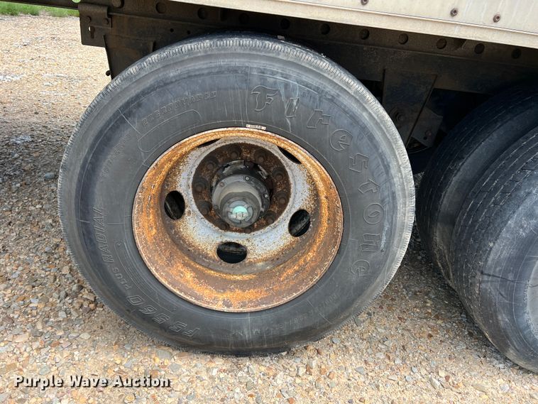 image for item DK7820 2005 Wabash  dry van trailer