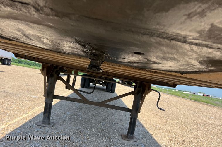 image for item DK7821 2005 Wabash  dry van trailer