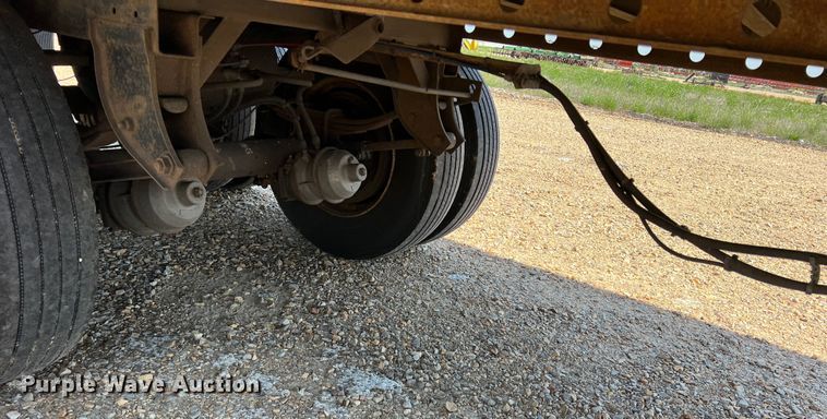 image for item DK7821 2005 Wabash  dry van trailer