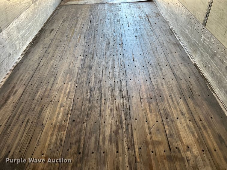 image for item DK7821 2005 Wabash  dry van trailer