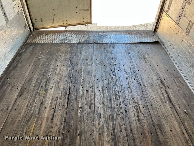 image for item DK7821 2005 Wabash  dry van trailer