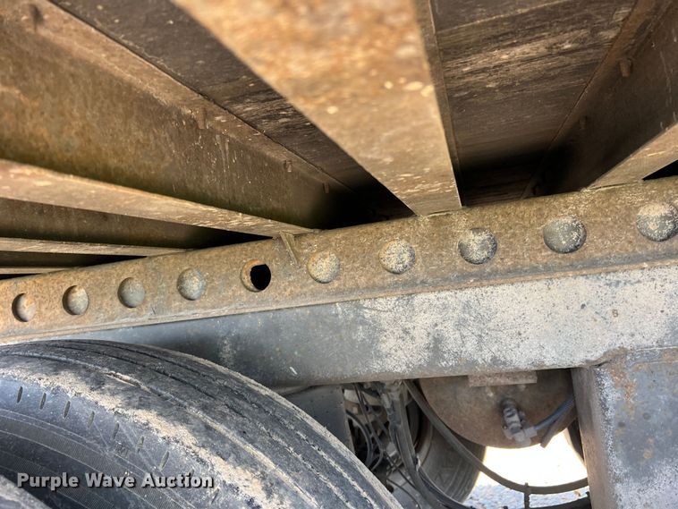 image for item DK7822 2007 Hyundai  dry van trailer