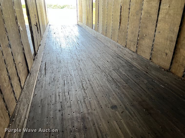 image for item DK7822 2007 Hyundai  dry van trailer