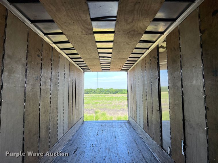 image for item DK7822 2007 Hyundai  dry van trailer