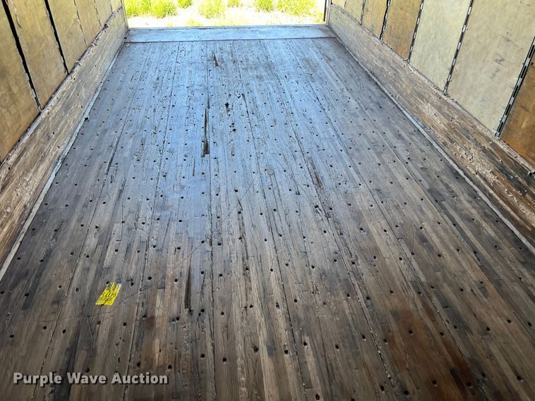 image for item DK7822 2007 Hyundai  dry van trailer