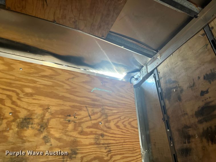 image for item DK7822 2007 Hyundai  dry van trailer