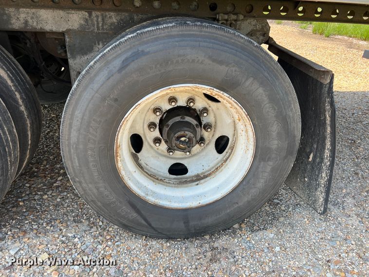 image for item DK7822 2007 Hyundai  dry van trailer