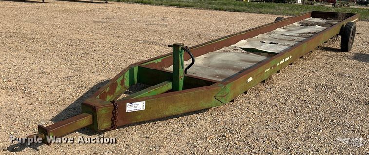 image for item DK7823 Feed trough trailer