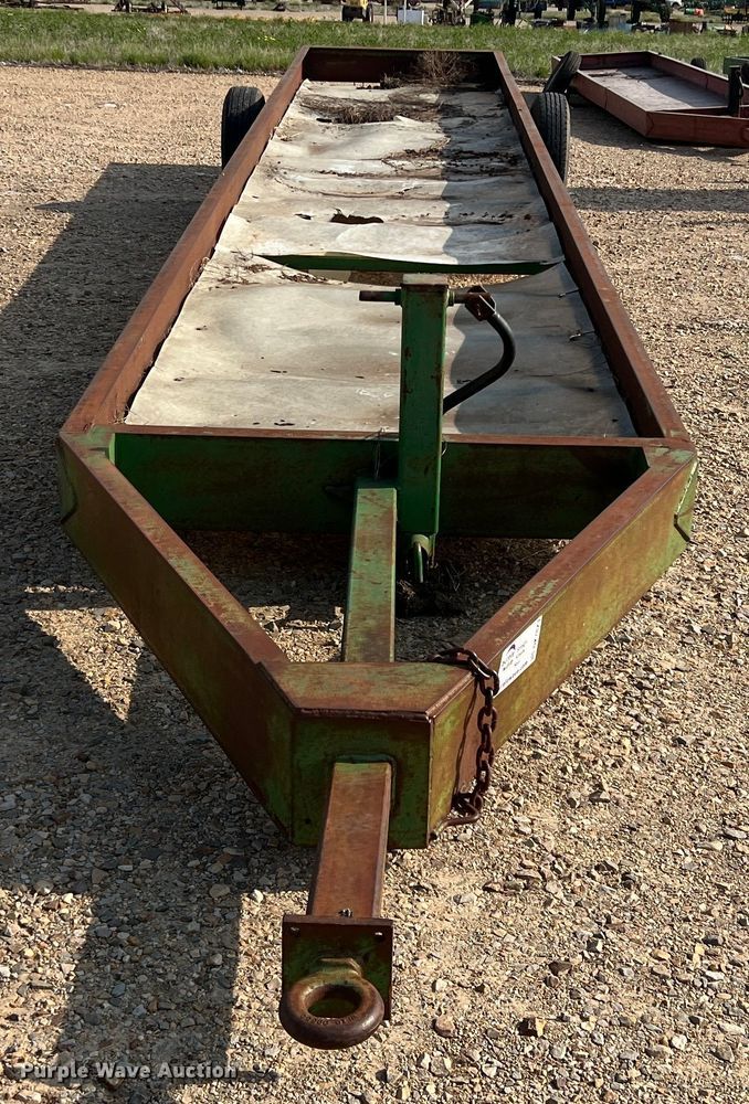 image for item DK7823 Feed trough trailer