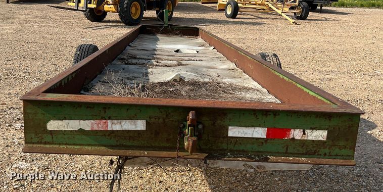 image for item DK7823 Feed trough trailer