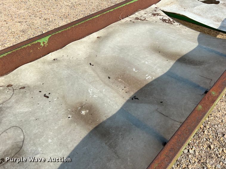 image for item DK7823 Feed trough trailer