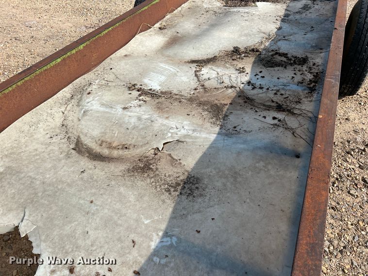 image for item DK7823 Feed trough trailer