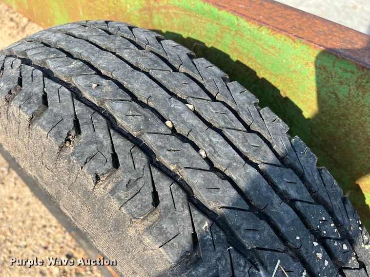 image for item DK7823 Feed trough trailer