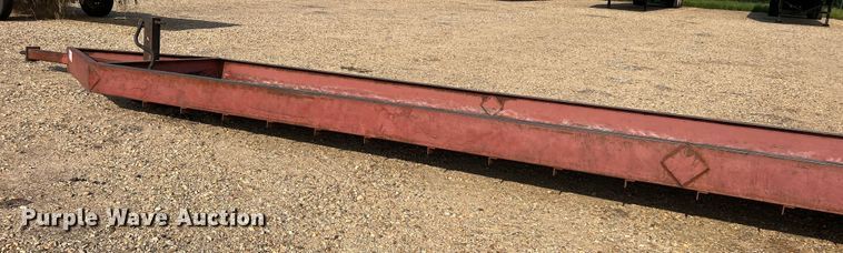 image for item DK7824 H&S  feed trough trailer