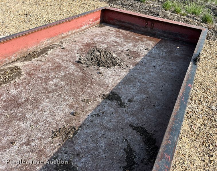 image for item DK7824 H&S  feed trough trailer
