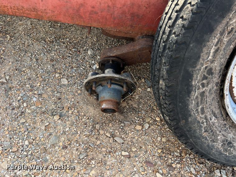 image for item DK7824 H&S  feed trough trailer