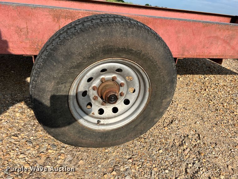 image for item DK7826 H&S  feed trough trailer