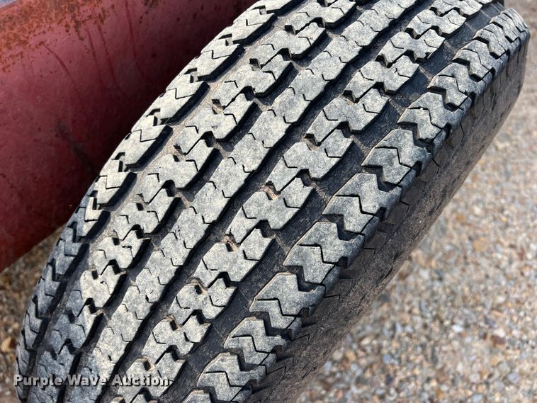 image for item DK7826 H&S  feed trough trailer