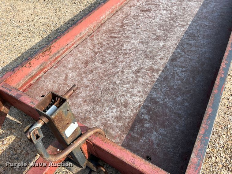 image for item DK7827 H&S  feed trough trailer