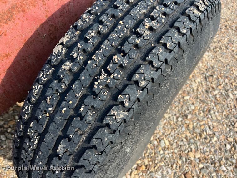 image for item DK7827 H&S  feed trough trailer