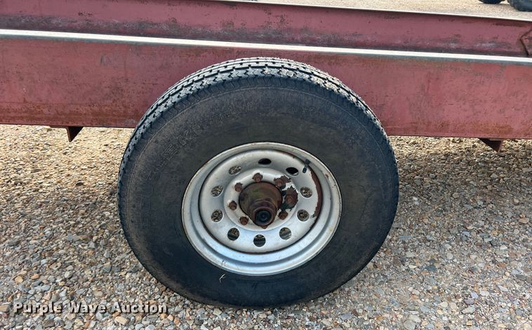 image for item DK7827 H&S  feed trough trailer