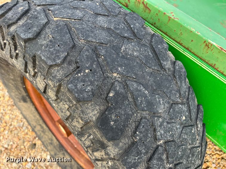 image for item DK7829 Parker Performance  feed trough trailer