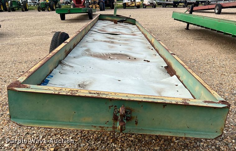 image for item DK7830 Feed trough trailer