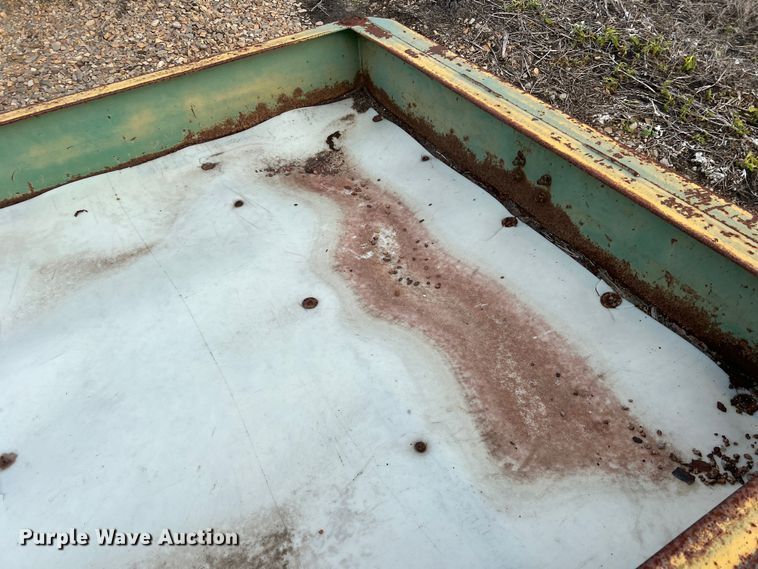 image for item DK7830 Feed trough trailer