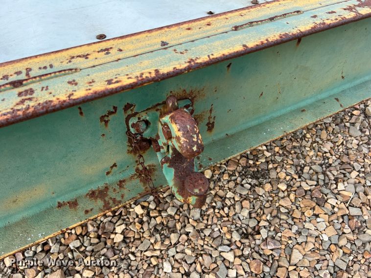 image for item DK7830 Feed trough trailer