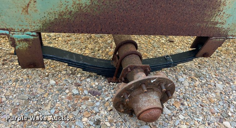 image for item DK7830 Feed trough trailer