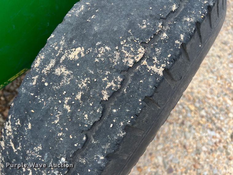 image for item DK7831 Parker Performance  feed trough trailer