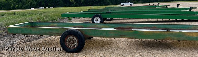 image for item DK7832 Feed trough trailer