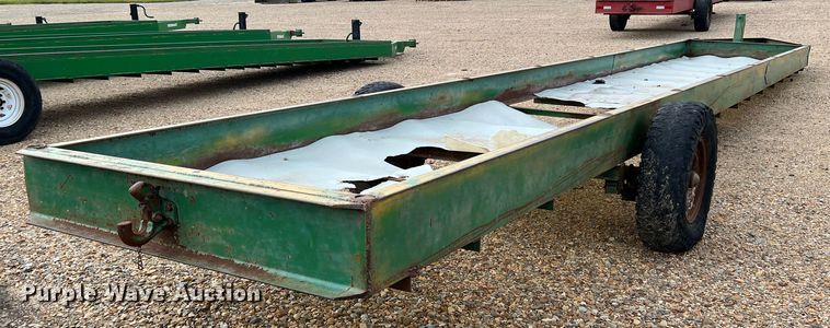 image for item DK7832 Feed trough trailer