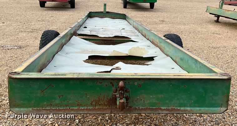 image for item DK7832 Feed trough trailer