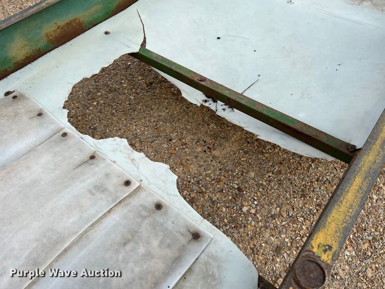 image for item DK7832 Feed trough trailer