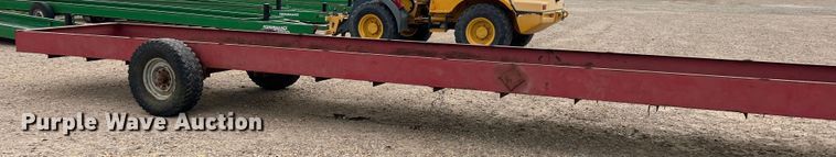image for item DK7833 Feed trough trailer