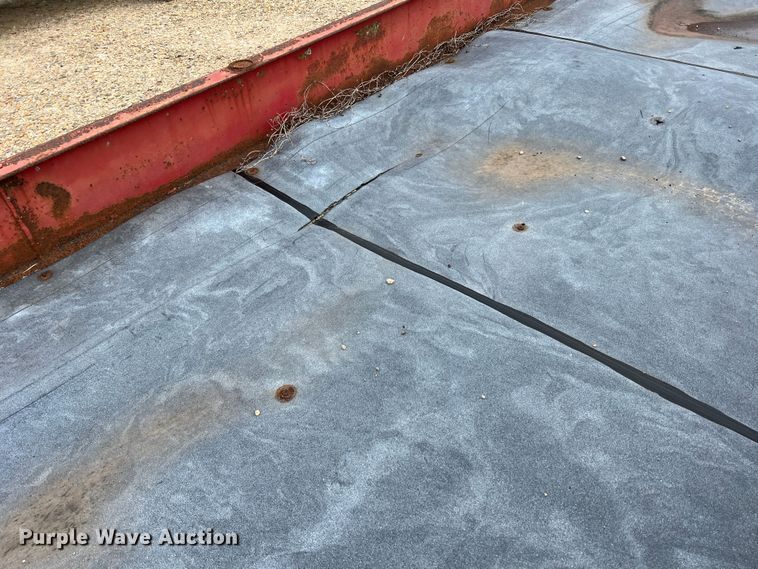 image for item DK7833 Feed trough trailer