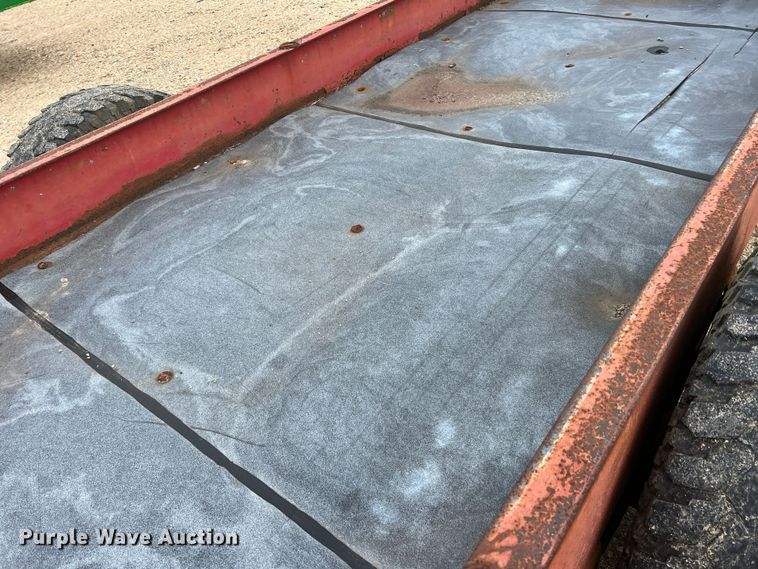 image for item DK7833 Feed trough trailer