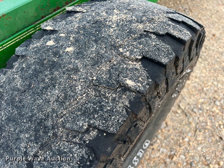 image for item DK7835 Parker Performance  feed trough trailer