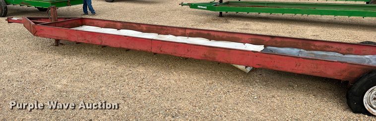 image for item DK7840 Feed trough trailer