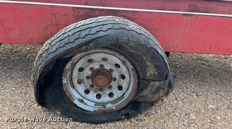 image for item DK7840 Feed trough trailer