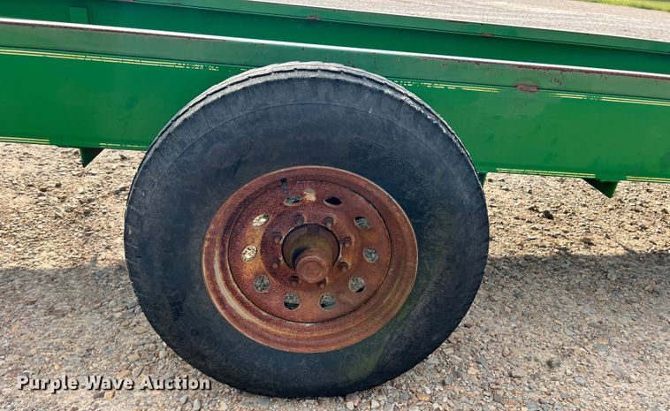 image for item DK7841 Parker Performance  feed trough trailer